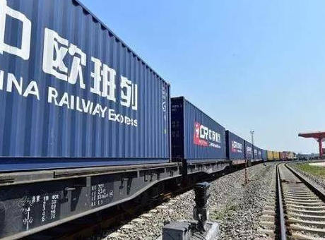 “空鐵陸?！倍嗍铰?lián)運，河南正走在開放的前沿